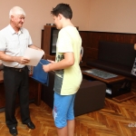 LEO_1987