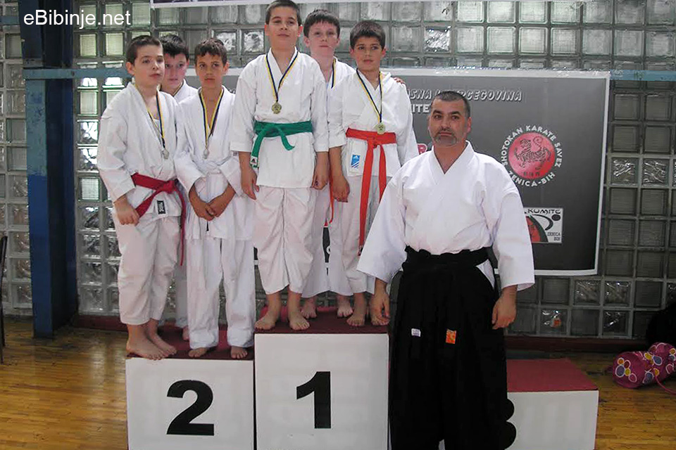 BIBINJCI I ZEMUNIČANI NA KARATE TURNIRU U ZENICI