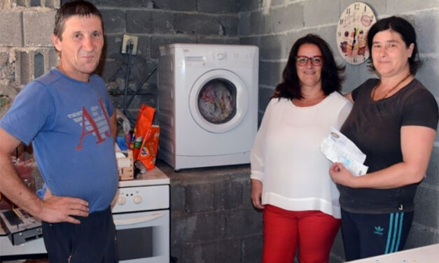 PLEMENIT ČIN Jadranki Lisica poplava uništila perilicu, a susjedi kupili novu!