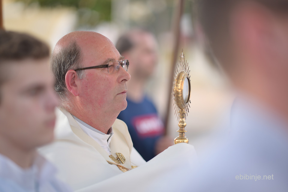 Bibinje ponovno procesija na Tijelovo – treći dio