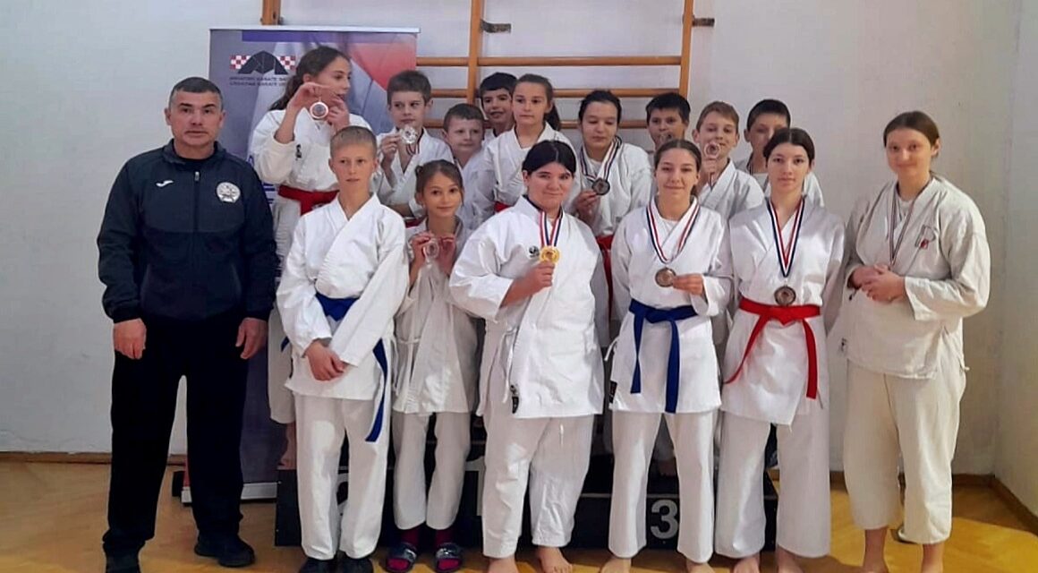 Bibinjski karataši osvojili 10 odličja na 1. kolu Dalmatinske karate lige