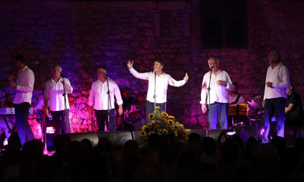 Klapa Intrade – na sri sela 2023.