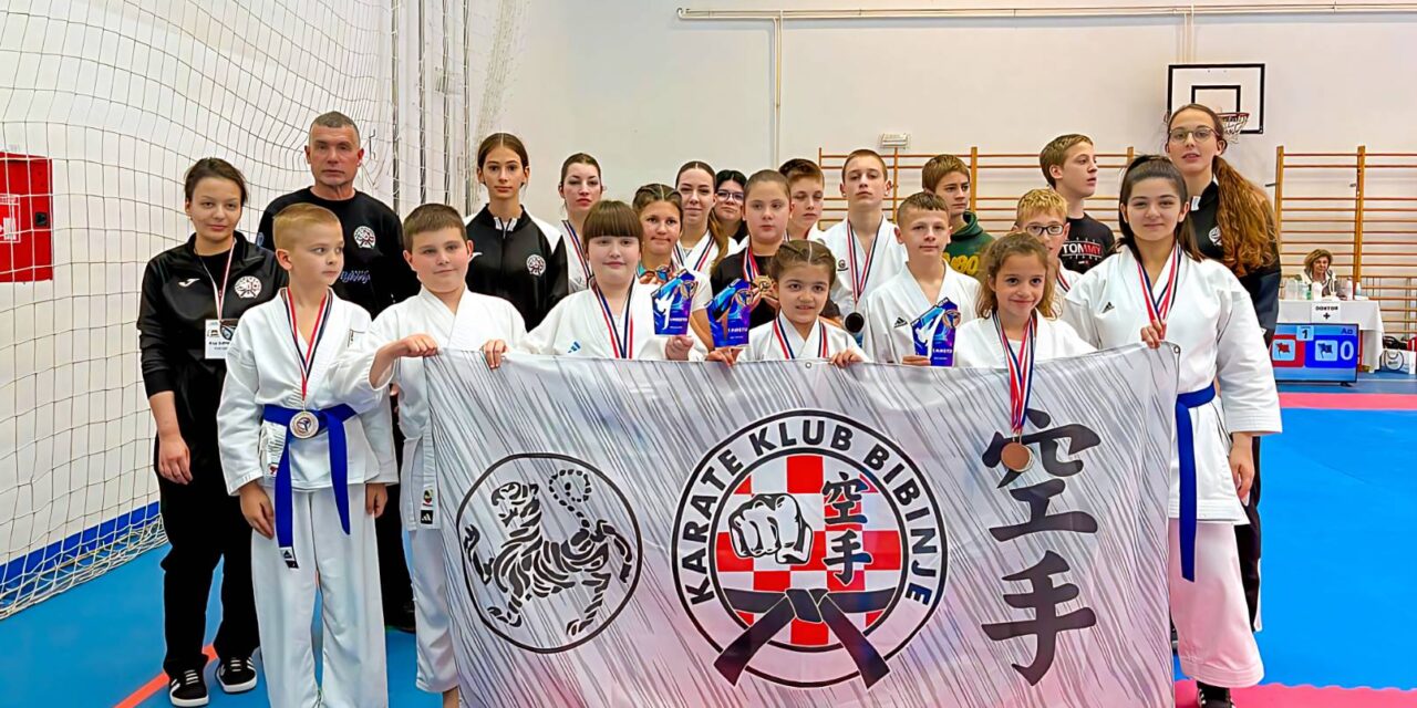 PRIOPĆENJE: Veliki uspjeh Karate kluba Bibinje u Splitu – osvojeno čak 27 medalja