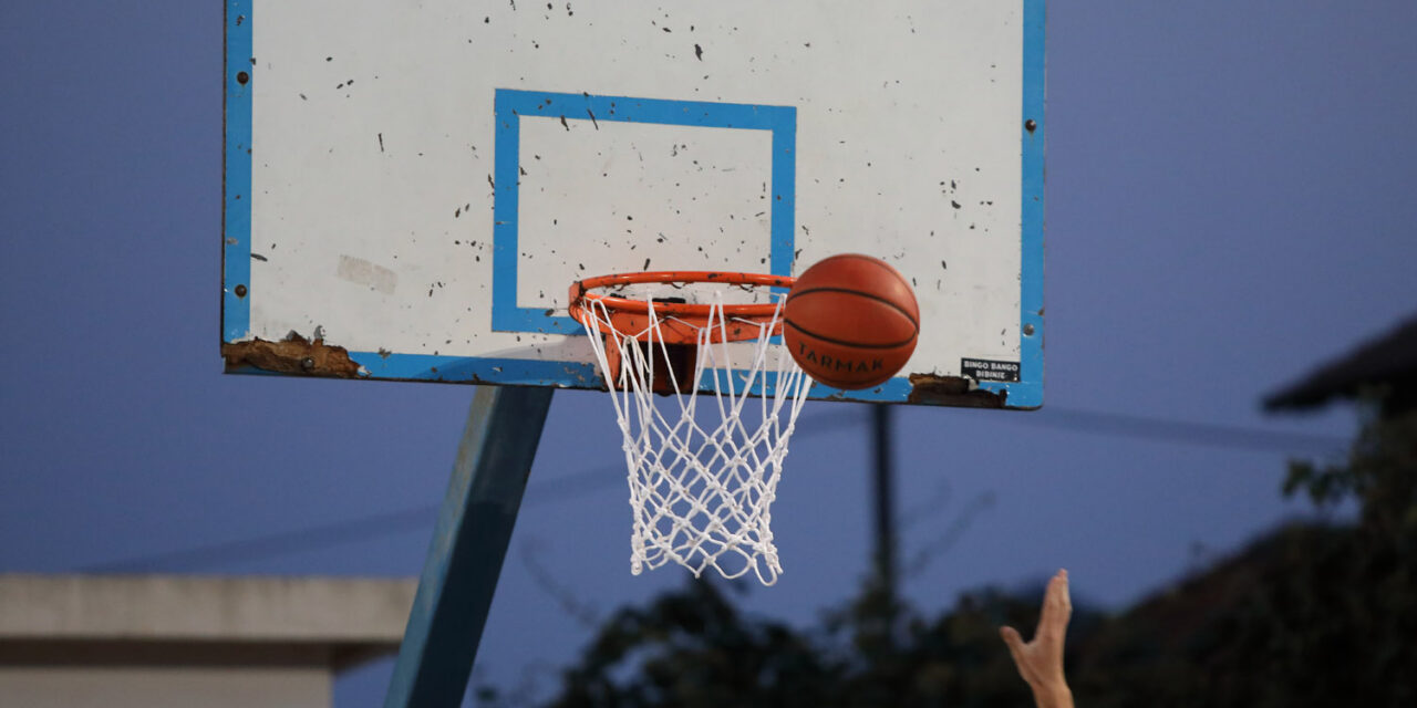 STARCI NOVI ŠAMPIONI CRLJENICE: BASKET, ATRAKTIVNI POTEZI I ODLIČNA ATMOSFERA DO KASNO U NOĆ